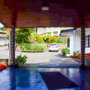 Guest house Little England Nuwara Eliya